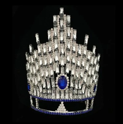 Sou entènèt jwèt Bule Stone Crowns